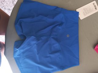 Shorts Lululemon - Azul y Rosa