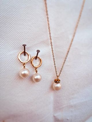 Collar y pendientes perlas | dorado