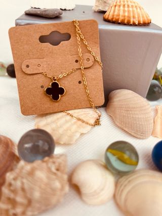 Collar y pendientes perlas | dorado