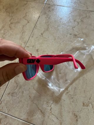 Gafas sol modernas - negras y rosas