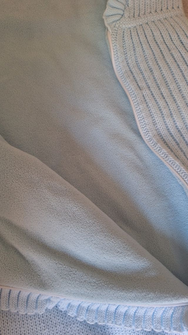 Saco bebé punto, azul celeste