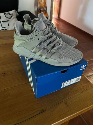 Adidas zapatillas grises - Talla 44