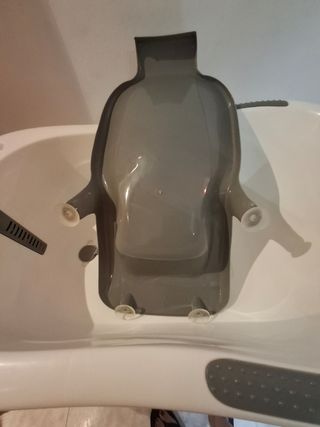 Bañera bebé plegable c/reductor
Muy cómodo