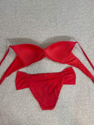 Bikini Calzedonia rojo - copas acolchadas