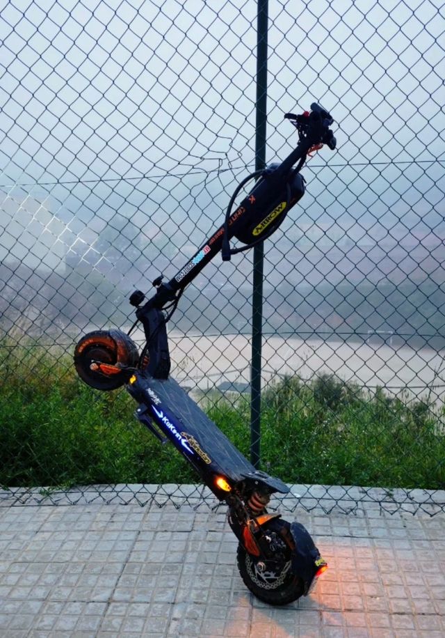 Patinete eléctrico Kukirin G2