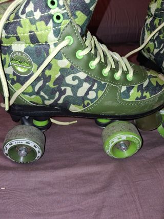 Patines infantiles camuflaje - talla 35/36
