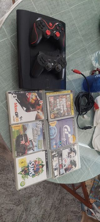 PS3 (PlayStation 3) + 6 juegos