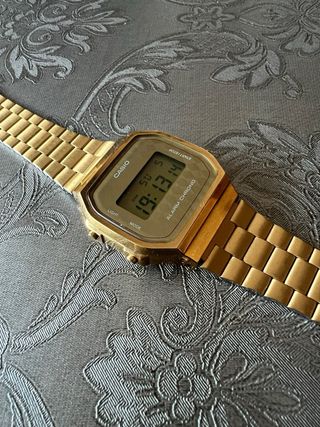 Casio Vintage Dorado