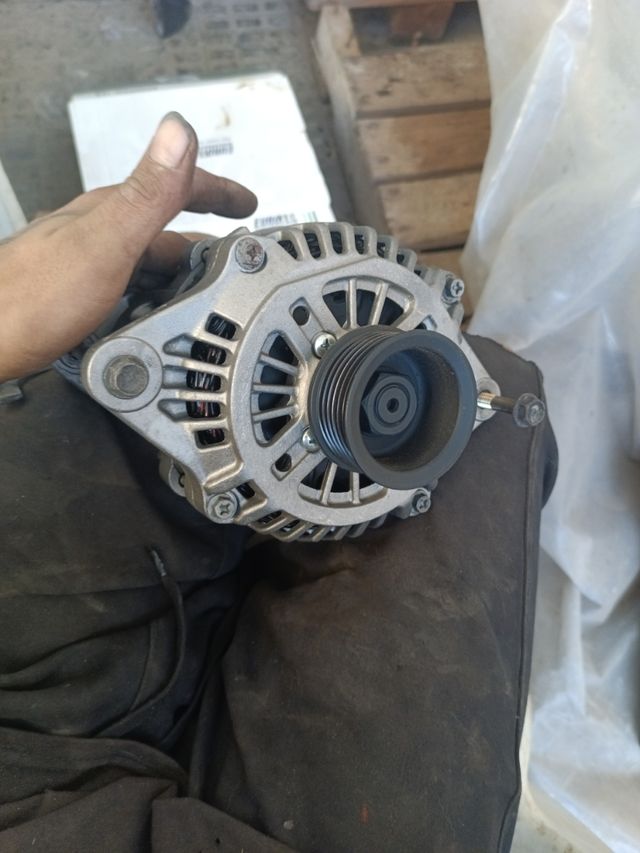 Alternador Subaru Outback 2005