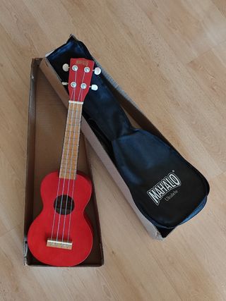 Ukelele Soprano Mahalo MK1 rojo