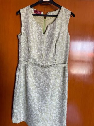 Traje C&E beige eventos