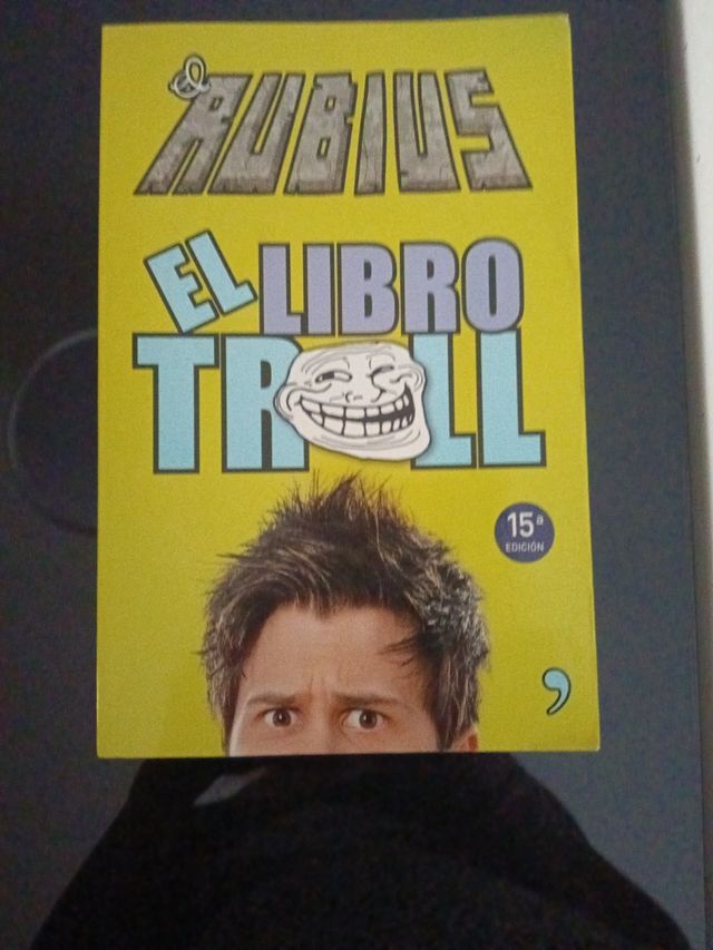 El libro troll