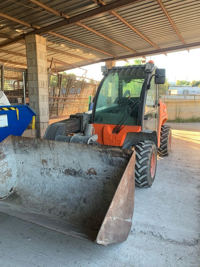 Manipulador telescópico Ausa