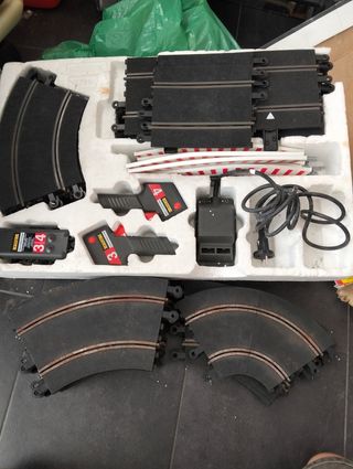 Scalextric antiguo: caja y circuito