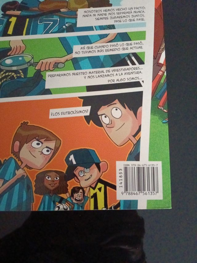 Los Futbolísimos 1: El misterio de los árbitros...