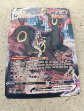 6 cartas Pokémon VMAX