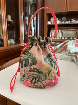 Borsa secchiello floreale rosa