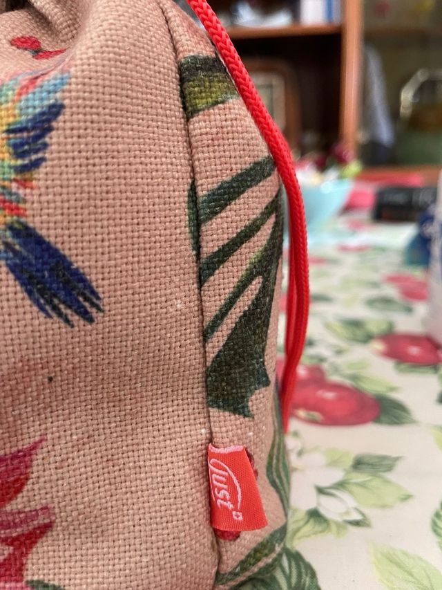 Borsa secchiello floreale rosa