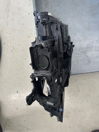 Faro VW Arteon - DERECHO