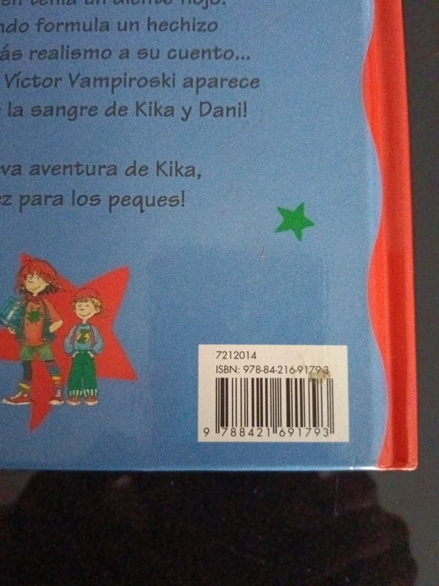 El vampiro del diente flojo (Kika Superbruja / ...