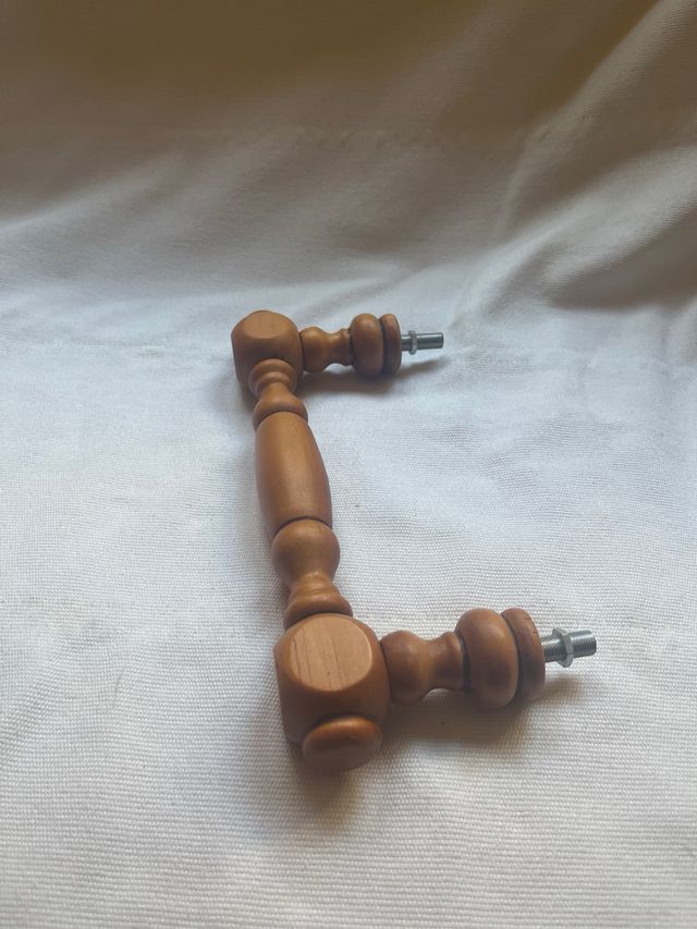 Toallero madera color miel