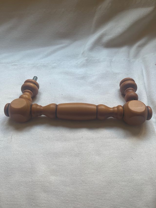 Toallero madera color miel