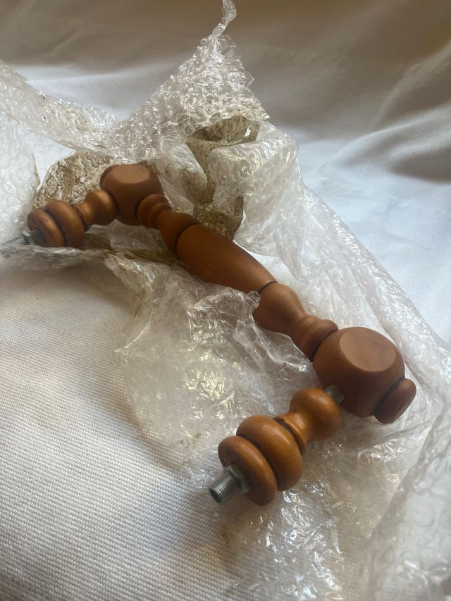 Toallero madera color miel