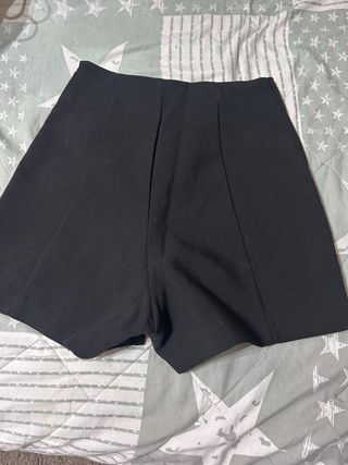 Falda pantalón AMISU negra, talla M