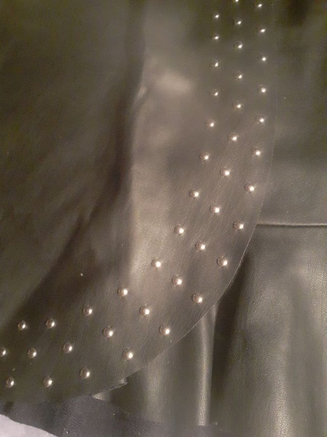 Falda negra piel - Talla L