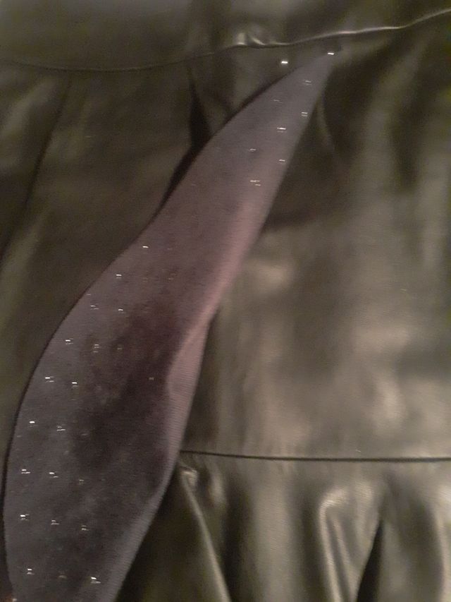 Falda negra piel - Talla L