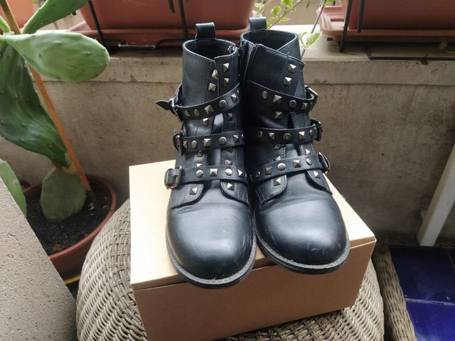 Stivaletti Bara neri n.37