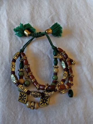 Pulsera triple marrón y verde