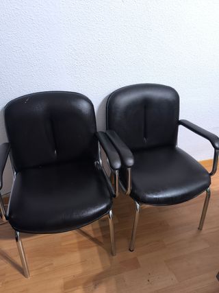 2 Sillas Piel Oficina -Negras