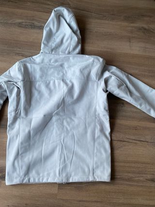 Chaqueta Tecnica Color Arroz blanco Talla S