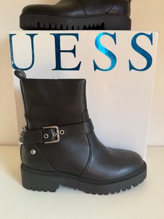 Botines Guess negros, talla 36