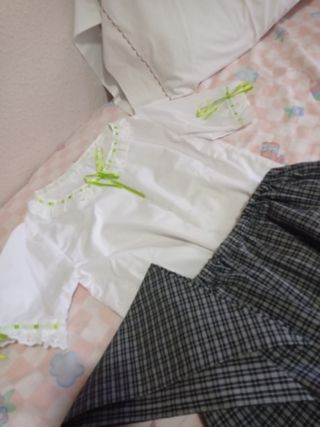 Traje espigadora blanco y negro