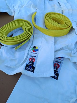 Kimono Karate Daedo niño(7-10 años)