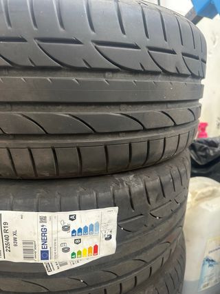 Neumáticos 225/40 R19 93W XL