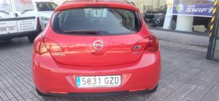 Opel Astra 2010