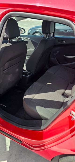 Opel Astra 2010