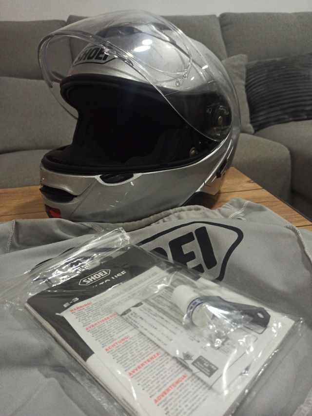 Casco Shoei Neotec II talla XL Plata