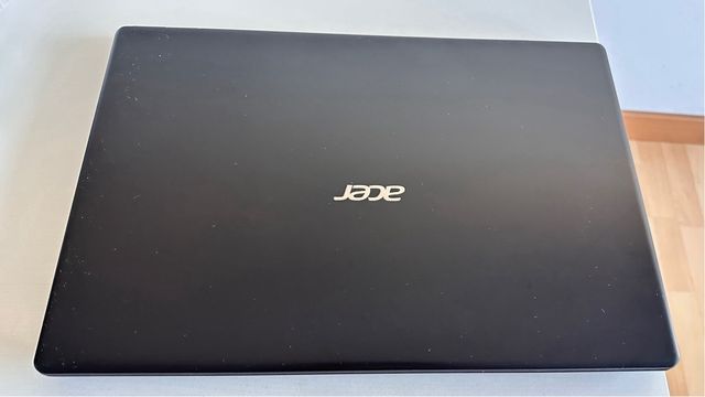 Portátil Acer Aspire 3 (17")