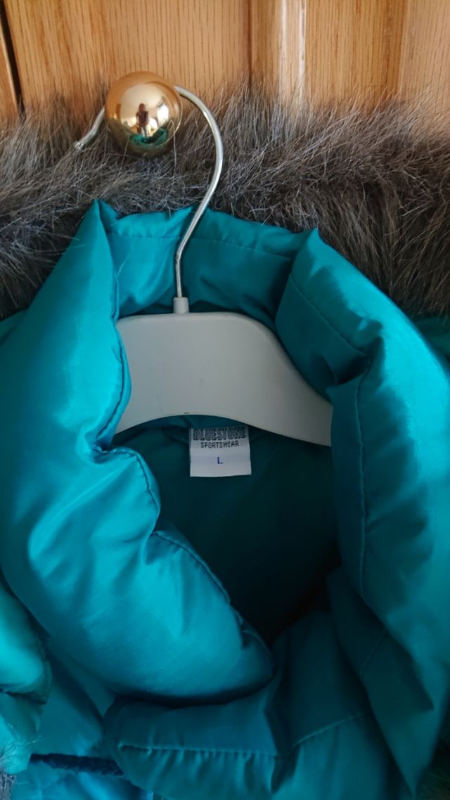 Cazadora acolchada Bluestone verde azulado. Sin es