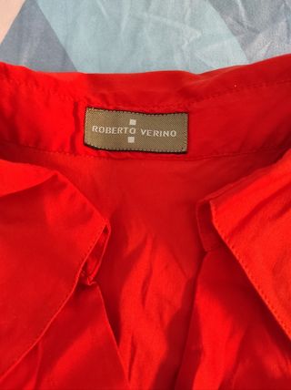 Camisa roja Roberto Verino