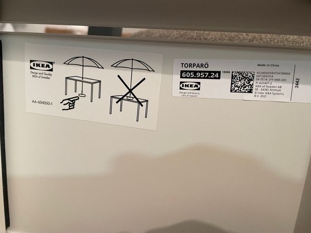 Mesa plegable + 4 sillas IKEA TORPARÖ 130x74cm.