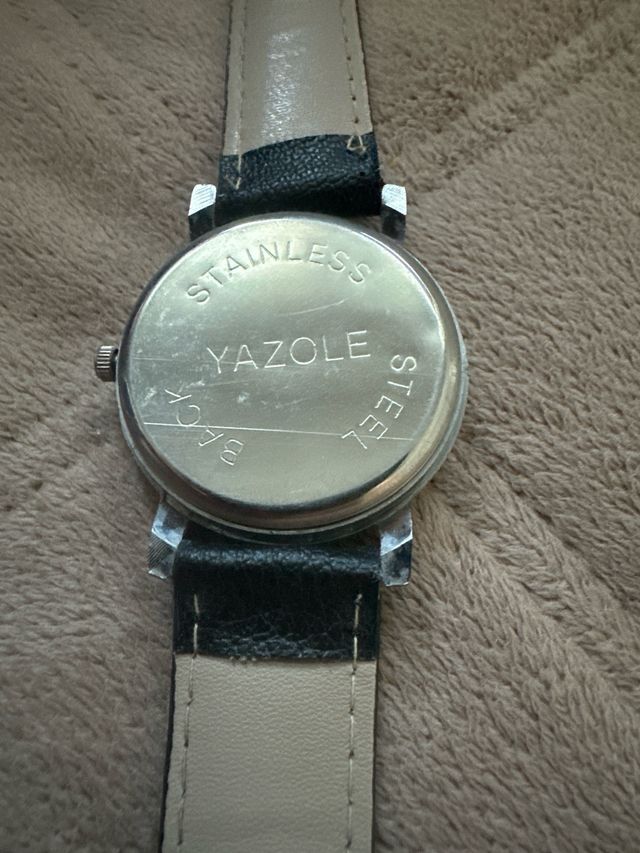 Orologio da uomo Yazole - Nero/Argento