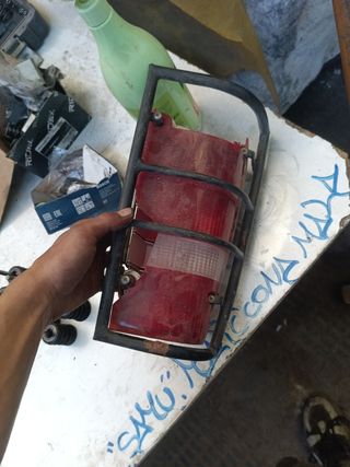 Reja faro Opel Frontera Sport