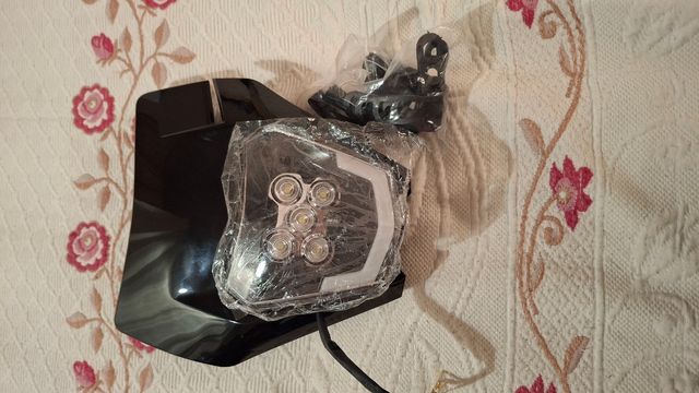 Farol LED Mota - Iluminação Moto