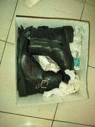 Botines negros mujer