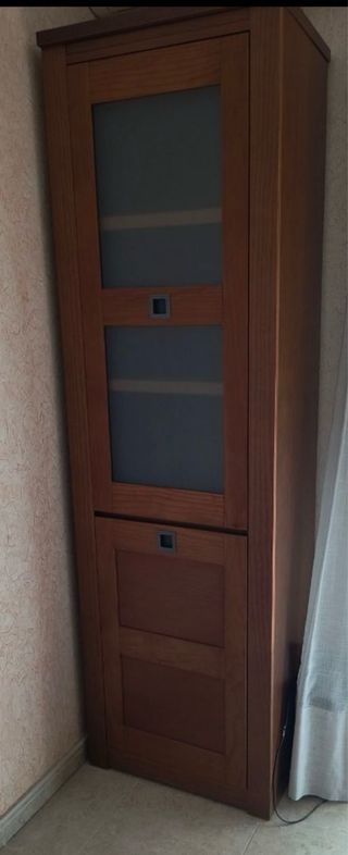 Vitrina madera maciza marrón